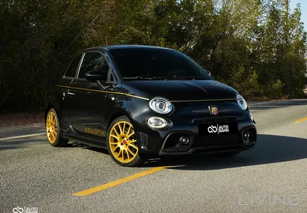 Fiat 595 Abarth Scorpioneoro 2022